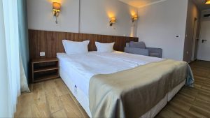 Room with two single beds